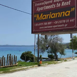 marianna-apartments.hotelschalkidiki.net/