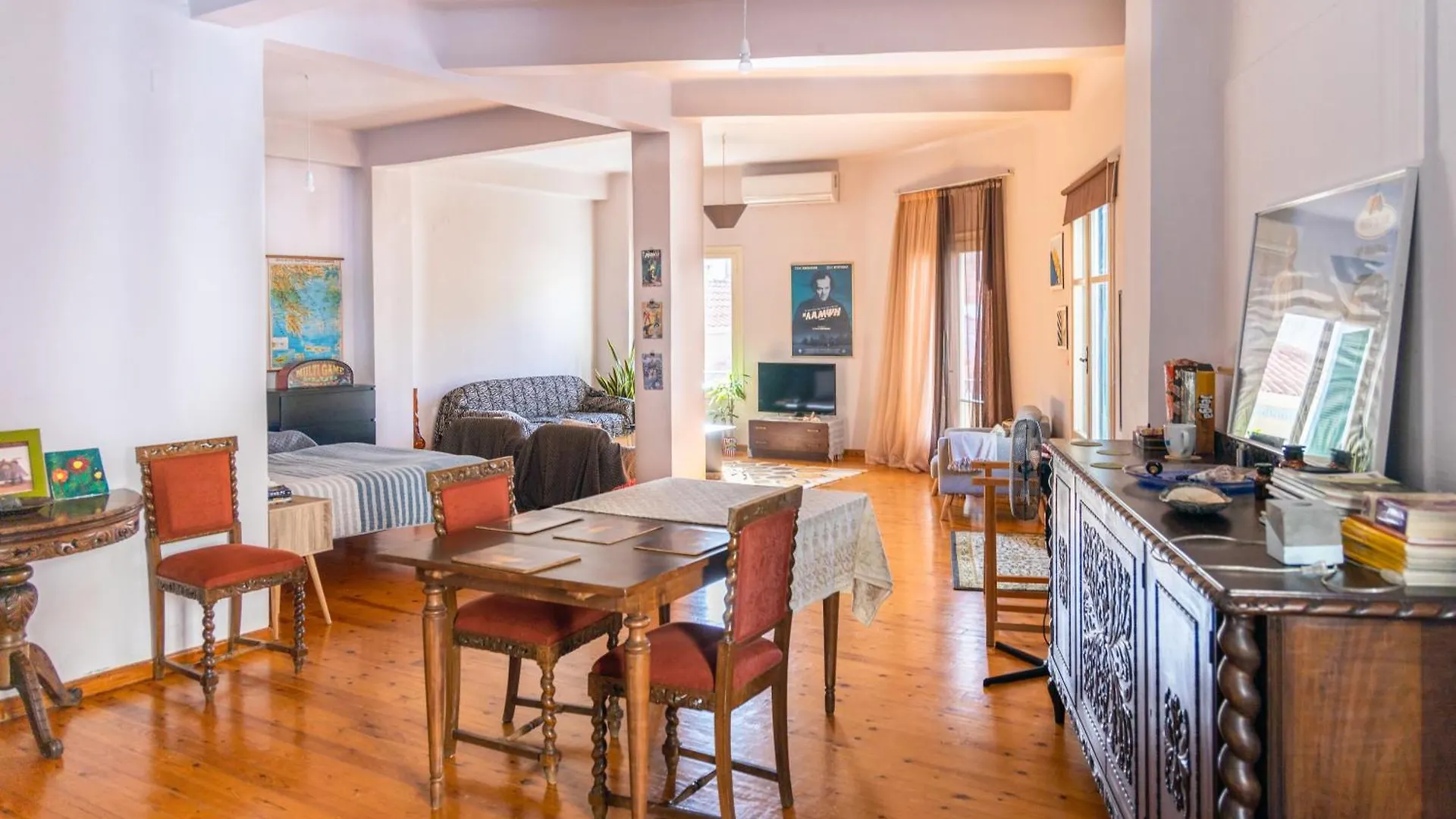 Artistic Getaway Home - Super Central Héraklion